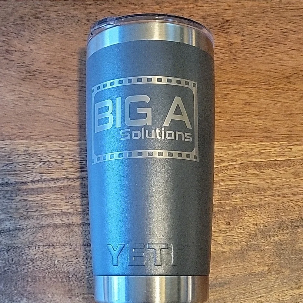 Yeti Rambler 20 oz Tumbler With Magslider Lid
